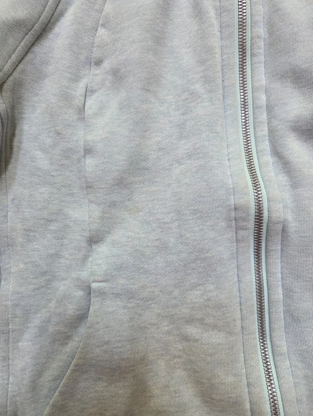 lululemon athletica no tag